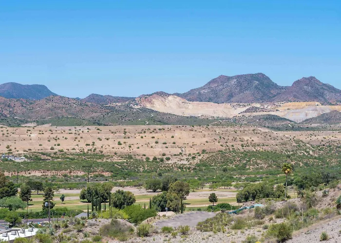 Travelodge By Wyndham Az 2*